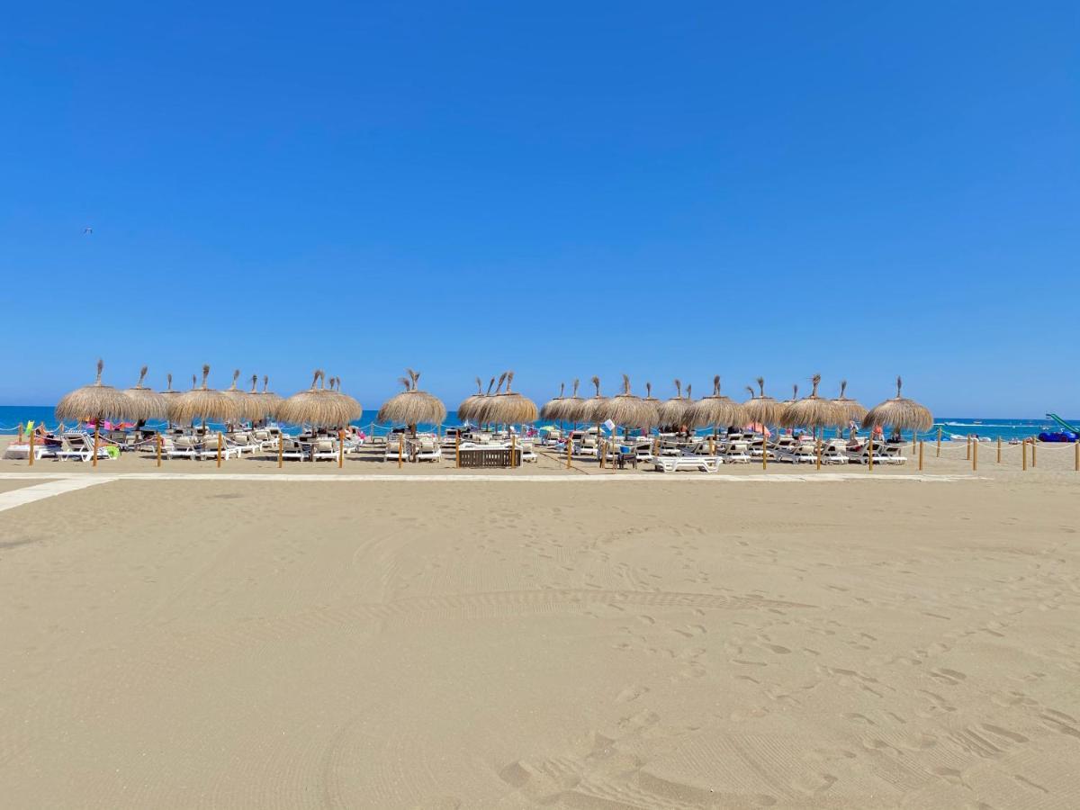 Costa Del Sol Seaside Studio - 5 Mins From Beach 푸엔히롤라 외부 사진