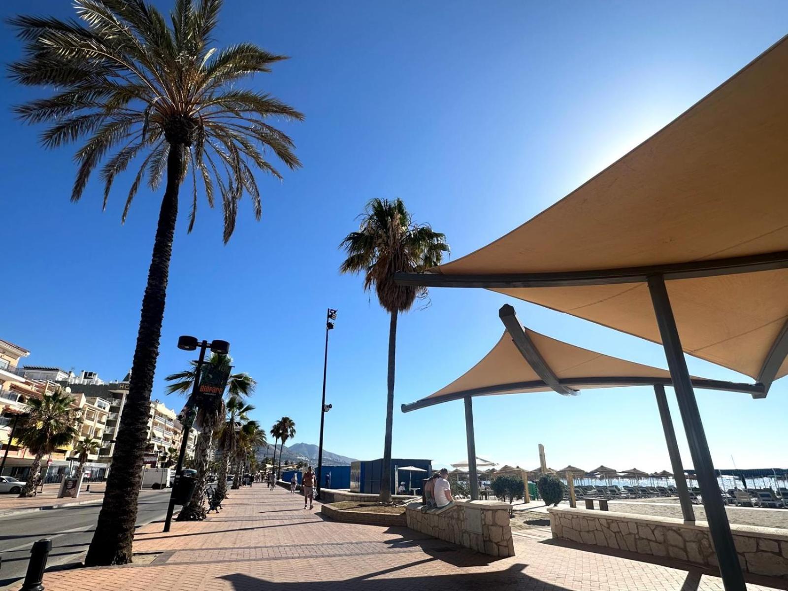 Costa Del Sol Seaside Studio - 5 Mins From Beach 푸엔히롤라 외부 사진