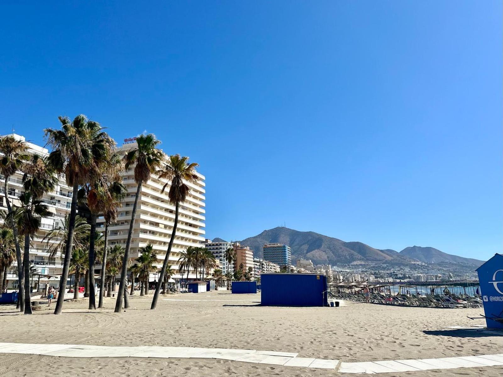 Costa Del Sol Seaside Studio - 5 Mins From Beach 푸엔히롤라 외부 사진