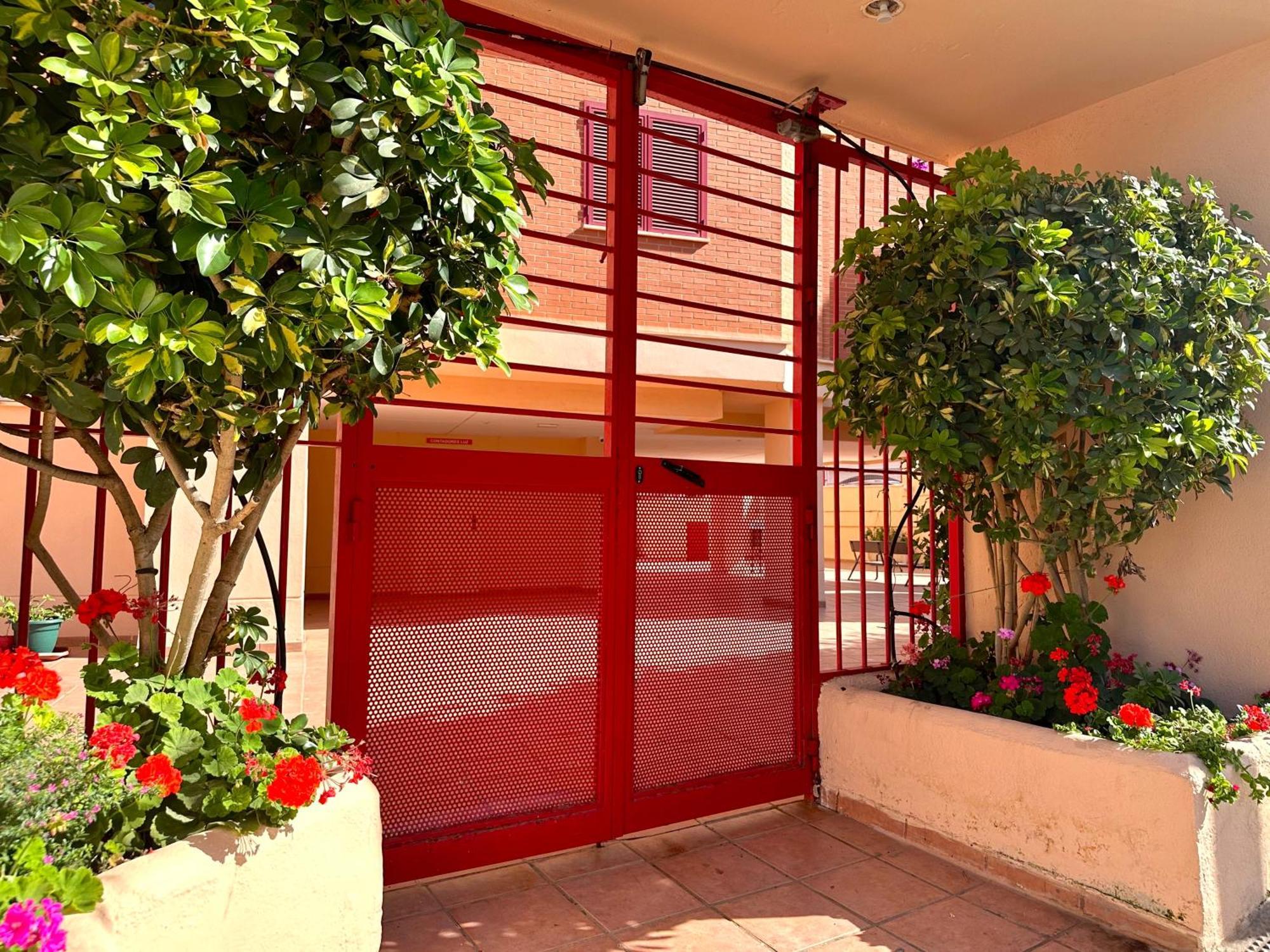 Costa Del Sol Seaside Studio - 5 Mins From Beach 푸엔히롤라 외부 사진